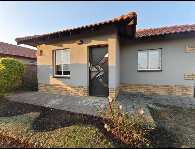 3 BEDROOM HOUSE FOR SALE IN WATERKLOOF